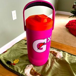 Gatorade 64 oz water bottle, new